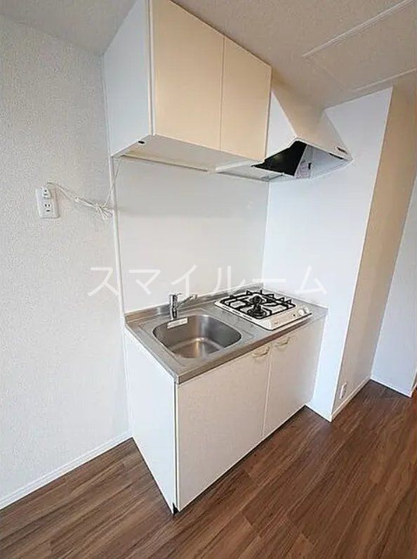 キッチン　反転タイプ別部屋参考写真となります。