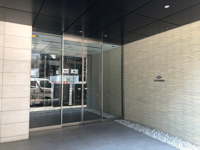 エントランス　エントランス