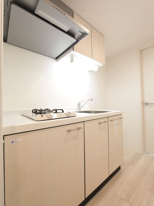 キッチン　システムキッチン（ガス2口コンロ付）