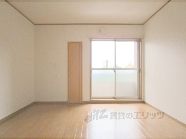 居室・リビング　居室