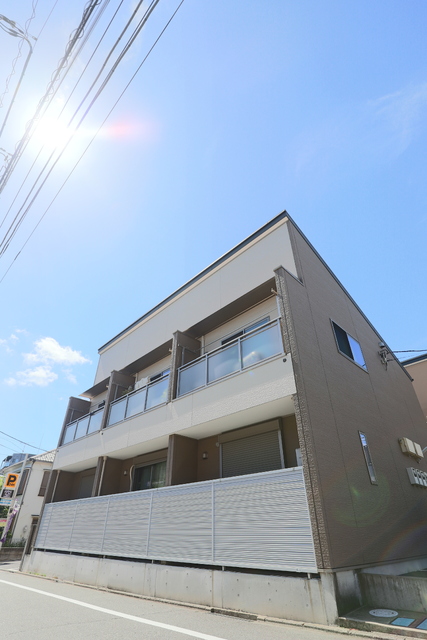 建物外観　◆２０１６年築のテラスハウス◆