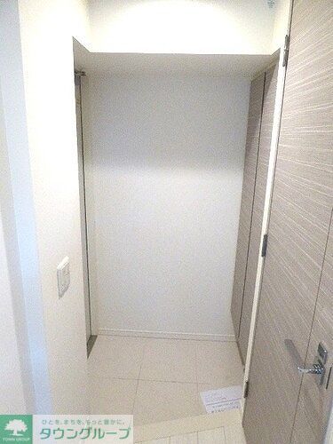 玄関　玄関　※2022年5月撮影の写真