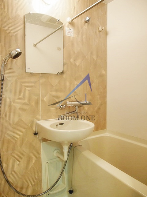 バス・シャワールーム　お風呂です。