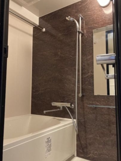 バス・シャワールーム