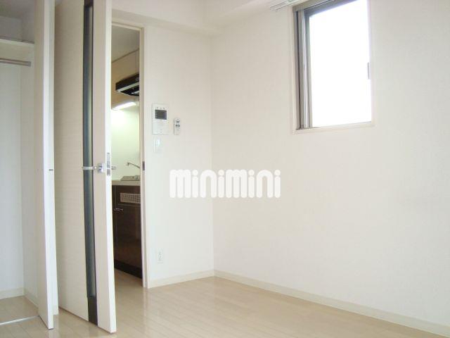 洗面設備　独立洗面台です。