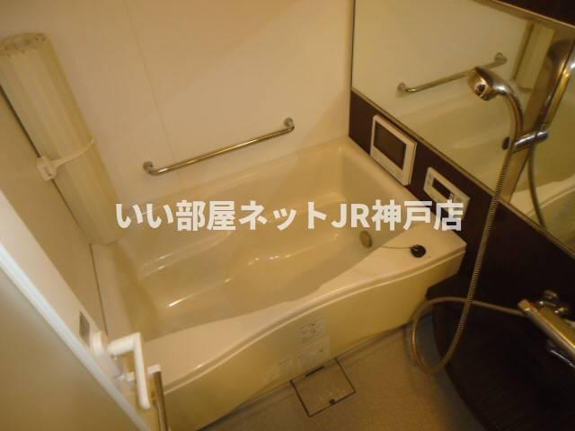 バス・シャワールーム　浴室