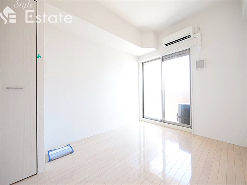 居室・リビング　内装