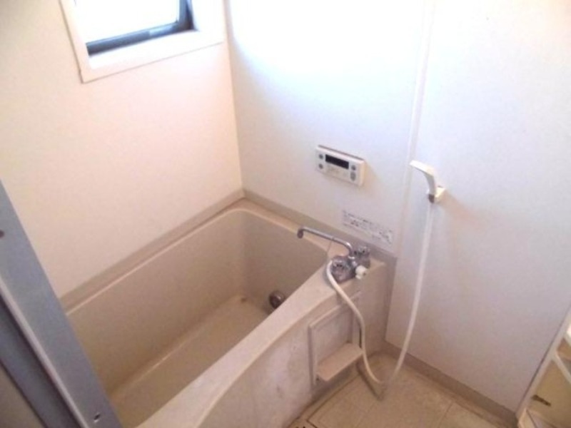 バス・シャワールーム　図面と現状に相違がある場合には現状を優先