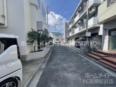 その他　前面道路（その他）まで1m