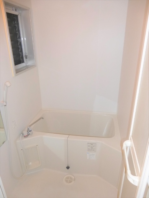 バス・シャワールーム　同タイプ