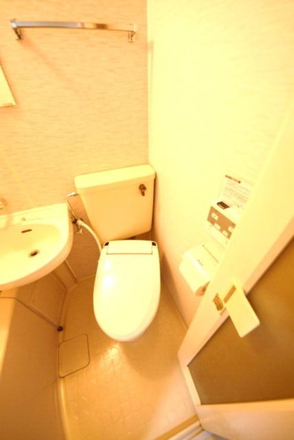 トイレ　★清潔感のあるトイレです★