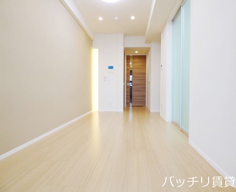 居室・リビング　同型タイプの為、現状を優先いたします。