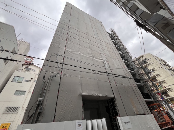 建物外観　建築中