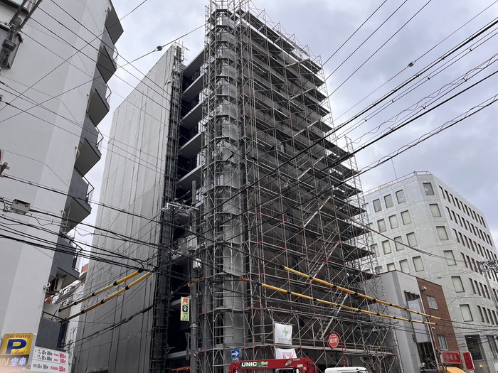 建物外観　建築中