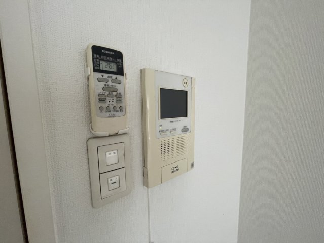 セキュリティ　同物件別部屋写真