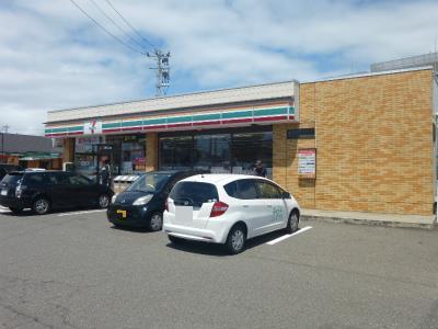 コンビニ　セブンイレブン新潟逢谷内店（コンビニ）まで497m