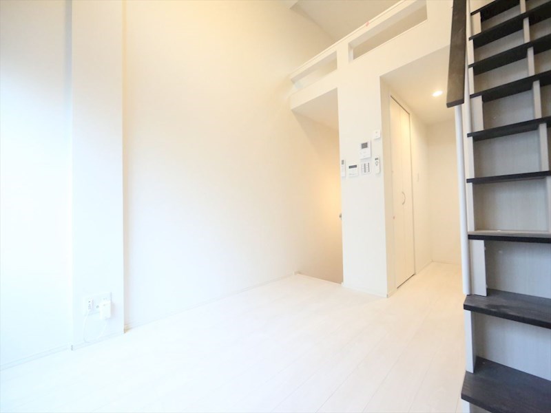 その他　洋室6帖　ロフト3.9帖（収納にも使えます）　同仕様写真