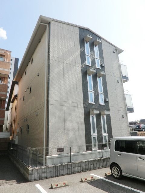 その他　裏側からの外観です