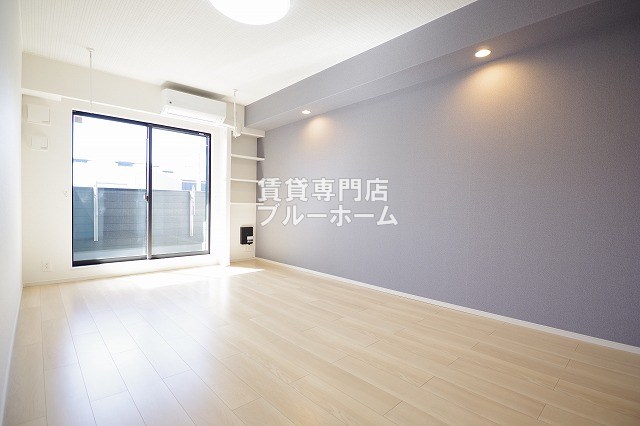 その他　洋室の別アングルです！