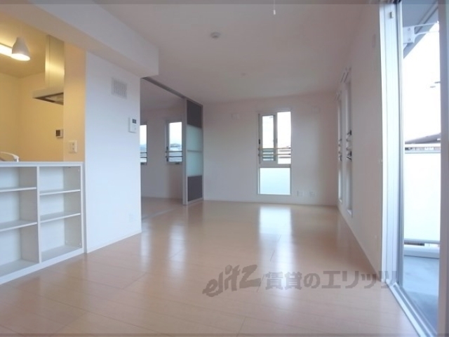 居室・リビング　リビング