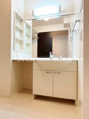 洗面設備　同仕様写真