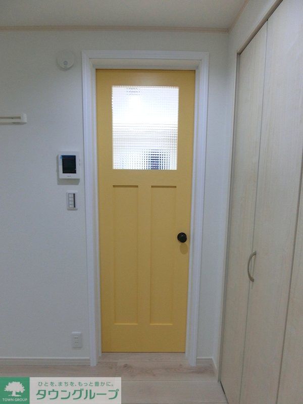 その他　オリジナルカラーのお洒落な建具