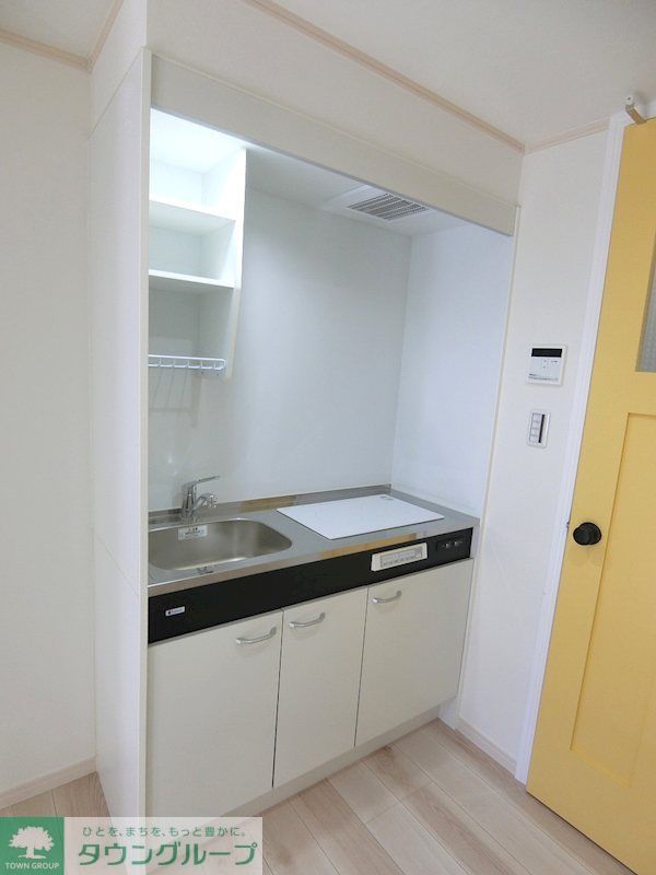 キッチン　2口IHコンロ。料理好きな方にも嬉しいですね！