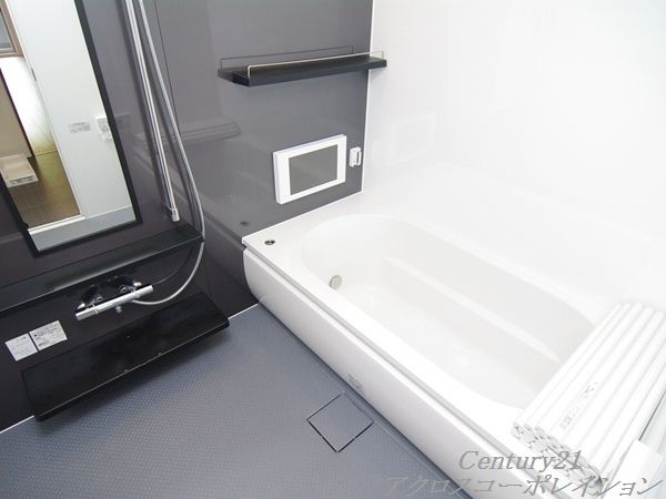 バス・シャワールーム　浴室乾燥や追炊機能付きで便利な浴室！