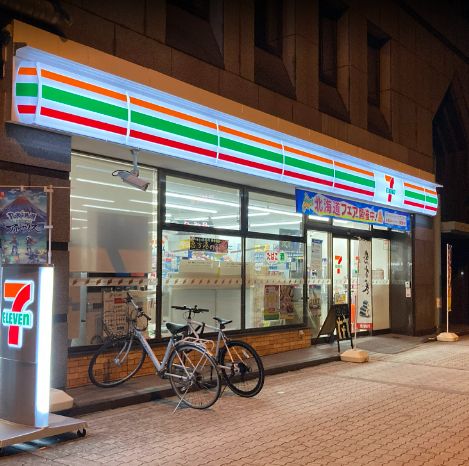 コンビニ　セブンイレブン 大阪天満1丁目店（コンビニ）まで110m
