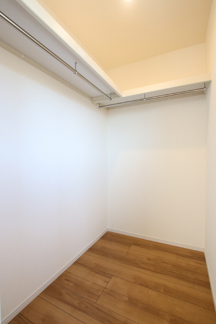 収納　ウォークインクローゼット