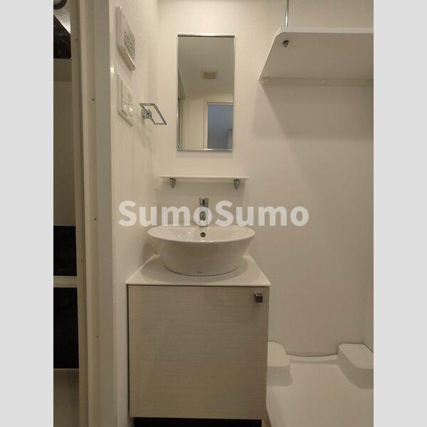 洗面設備　広い洗面スペース