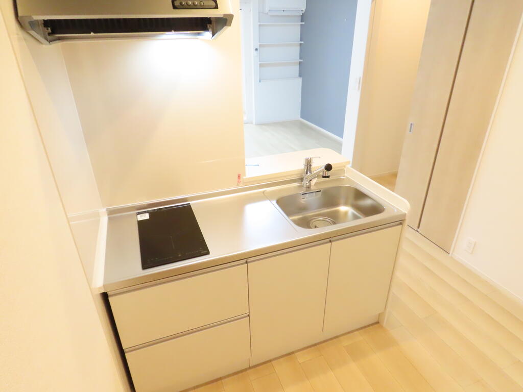 キッチン　IHクッキングヒーター