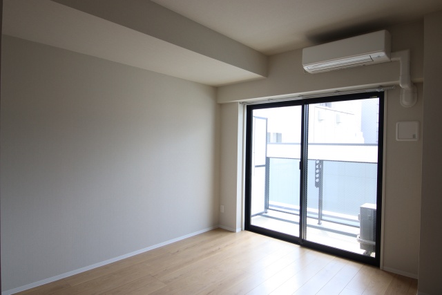 居室・リビング　※別室の参考写真の為、現況優先です。