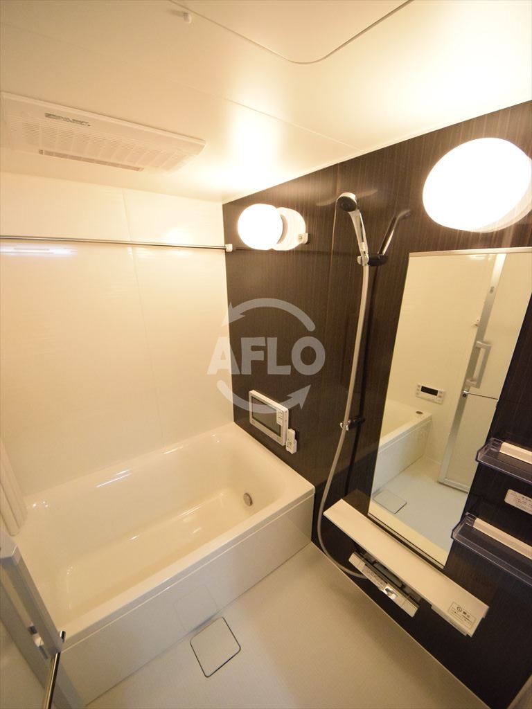 バス・シャワールーム　Lavart森ノ宮　浴室