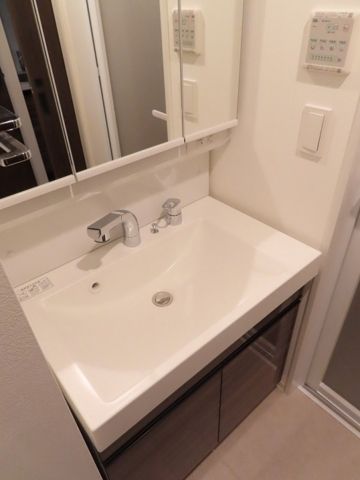 洗面設備　☆嬉しい独立洗面台☆