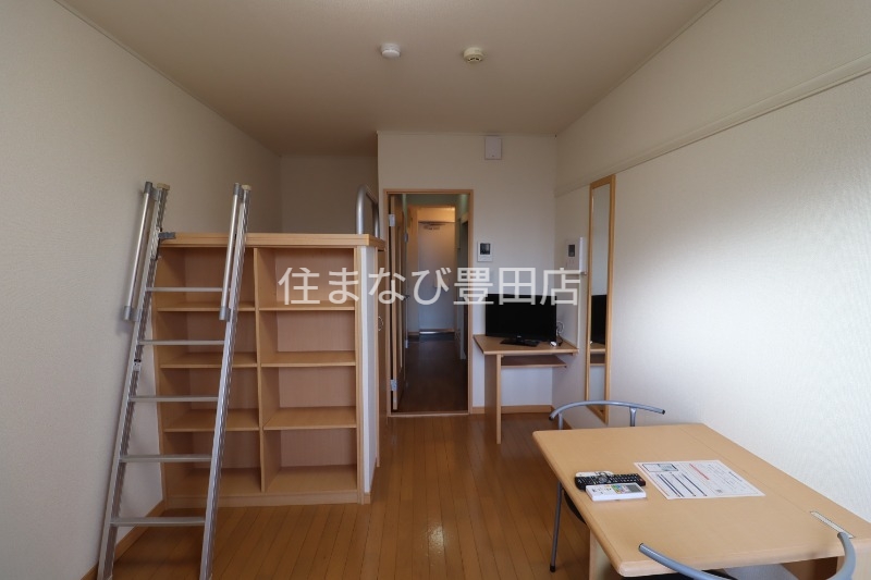 居室・リビング　同型タイプ