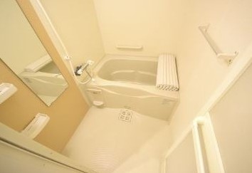 バス・シャワールーム　バス※別部屋参考写真