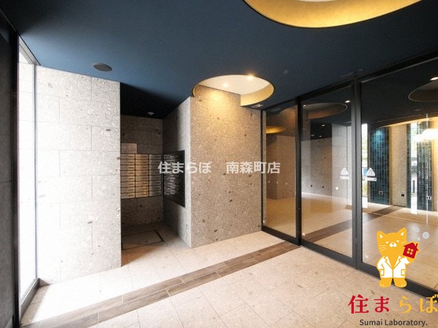 エントランス　共用部の印象も大切に