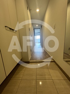 玄関　レジュールアッシュ谷町四丁目グランクラス　玄関