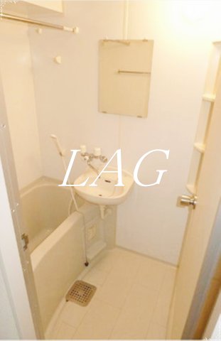 バス・シャワールーム　お風呂です。