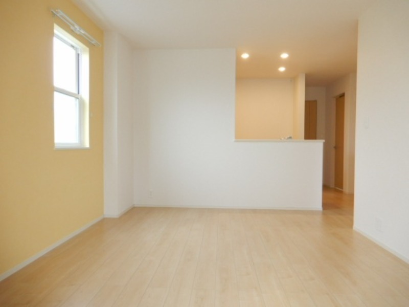 居室・リビング　図面と現状に相違がある場合には現状を優先