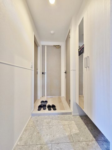 玄関　★玄関※同管理会社別物件写真