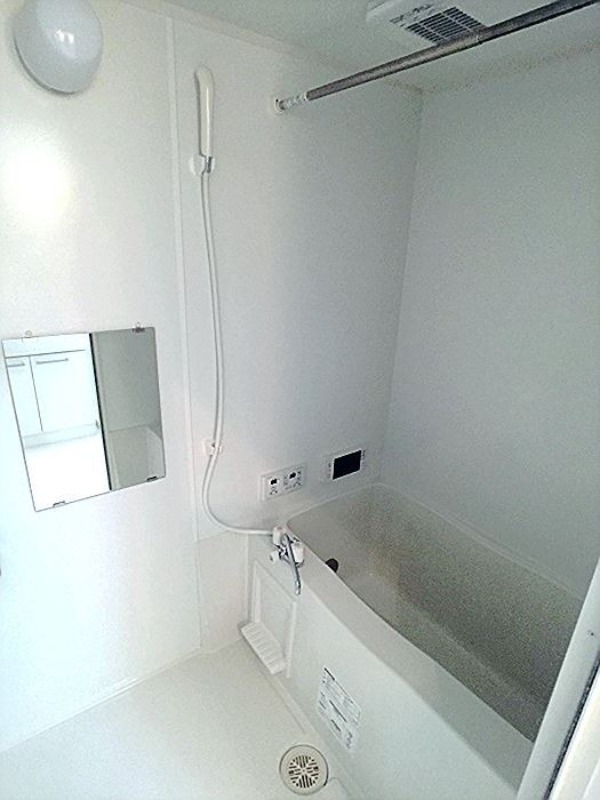 バス・シャワールーム　図面と現状に相違がある場合には現状を優先