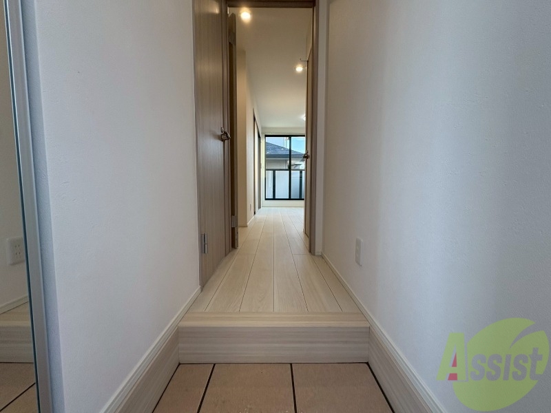 玄関　玄関から撮影しました。イメージを掴んでください。