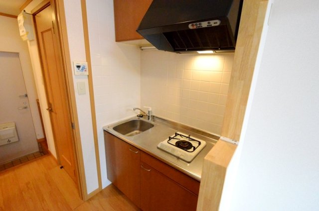 キッチン　壁付けキッチンでスペースを有効活用できます！