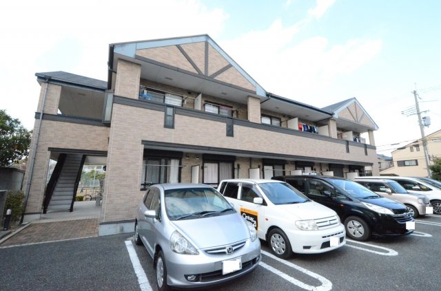 建物外観　TV付きインターホンついてます♪