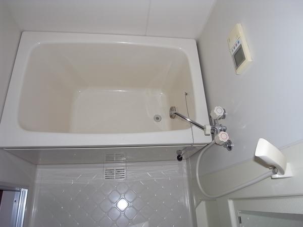 バス・シャワールーム　浴室