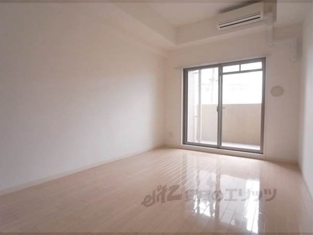 居室・リビング　居室