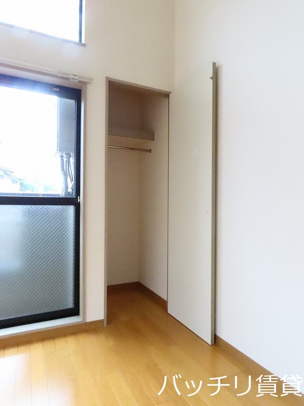 収納　同型タイプの為現状を優先致します。