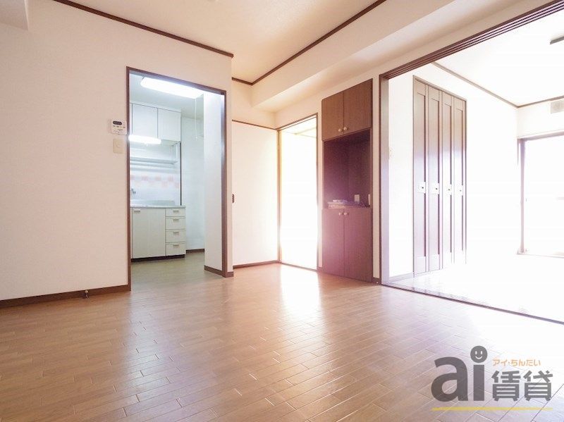 居室・リビング　同仕様写真